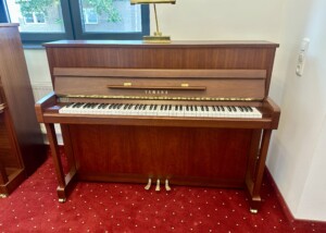 Yamaha B2 1